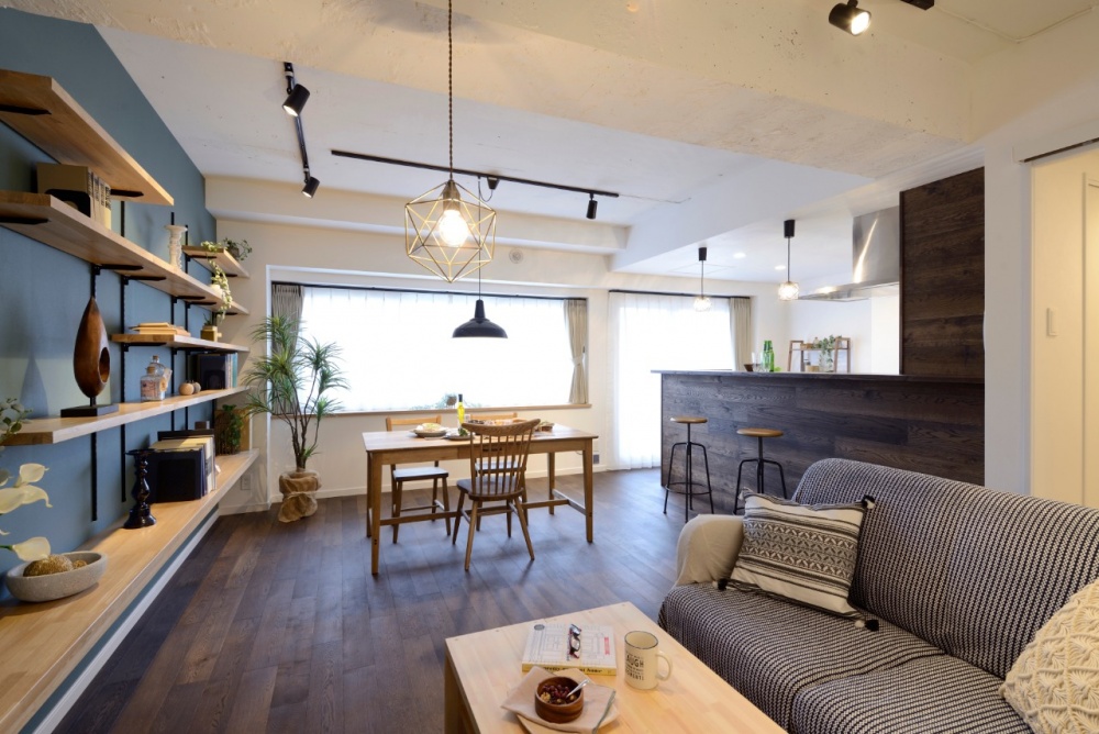 R&R studioでは、お客様と一緒に札幌市内近郊の物件・不動産探しからお手伝いいたします。 中古住宅（戸建て・マンション）を購入をしてリフォーム・リノベーションをご検討されている方は、お気軽にお問い合わせください。無料相談会は水曜を除き毎日開催中！