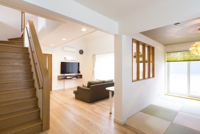 快適・健康に暮らすための断熱リノベーション、リフォームローンや札幌市のエコリフォーム補助制度など知って得するセミナーを開催。札幌市東区棟晶が開催。場所はTOTO・DAIKEN・YKK AP札幌コラボレーションショールーム