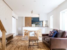 アルティザン建築工房のリノベーション完成見学会。高性能リノベーションで、夏涼しく冬暖かい、光熱費も節約できる家。