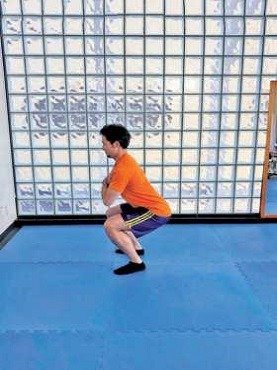 ジャンピングスクワット