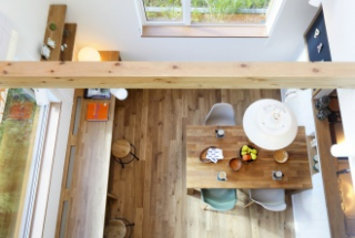 リビングワークのリフォーム、リノベーション事例。ナチュラルスタイル。子育てに適した内外の環境。スタイリッシュな外観。ウッドアクセント。札幌市厚別区のリフォーム、リノベーション。