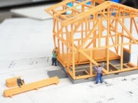 リフォームは新築に負けないくらい、たくさんの判断と選択で成り立っています。「こんな快適さを実現したい」という大まかな方針で家族が一致したら、信頼できる施工会社の知恵をたっぷりと借りるのが、無理のない計画づくりの秘訣といえます。