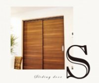 予算少なめでも可能な、比較的小さなリフォームのアイディア。ドアのリフォーム