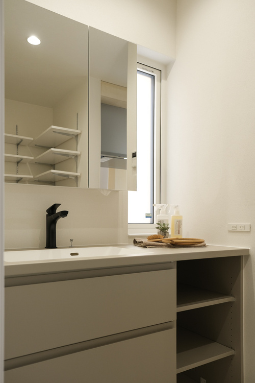 富丘リノベーションモデルハウスの洗面