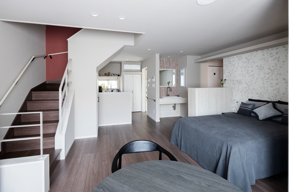 1階で暮らしが完結するホテルのような間取り