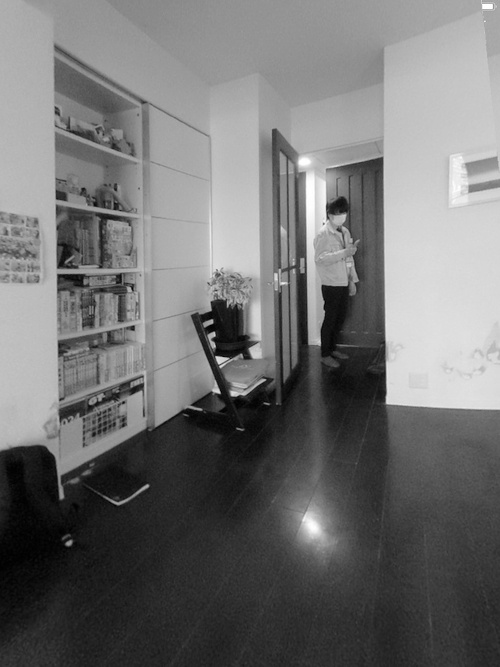 LDKから玄関方向のBefore写真