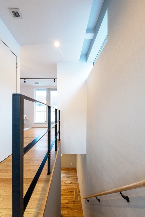 札幌｜戸建て｜中古｜モデルハウス(販売中)｜中古リノベーション施工事例｜アルティザン建築工房_高性能＋創エネ＋省エネで 築41年をZEH住宅に再生！リノベーションモデルハウス_YUCACOシステムの排気口