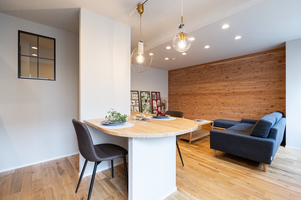 ㈱ブリッジ_リフォーム相談会会場_マンションモデルルーム_ダイニング＆リビング