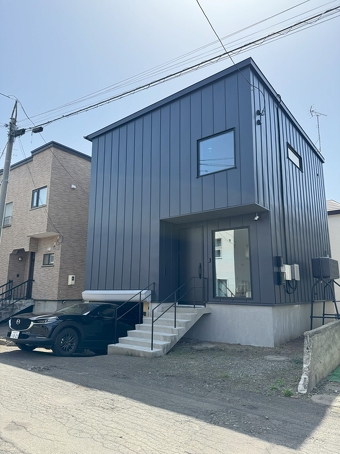 アルティザン建築工房ZEHリノベーション完成見学会外観