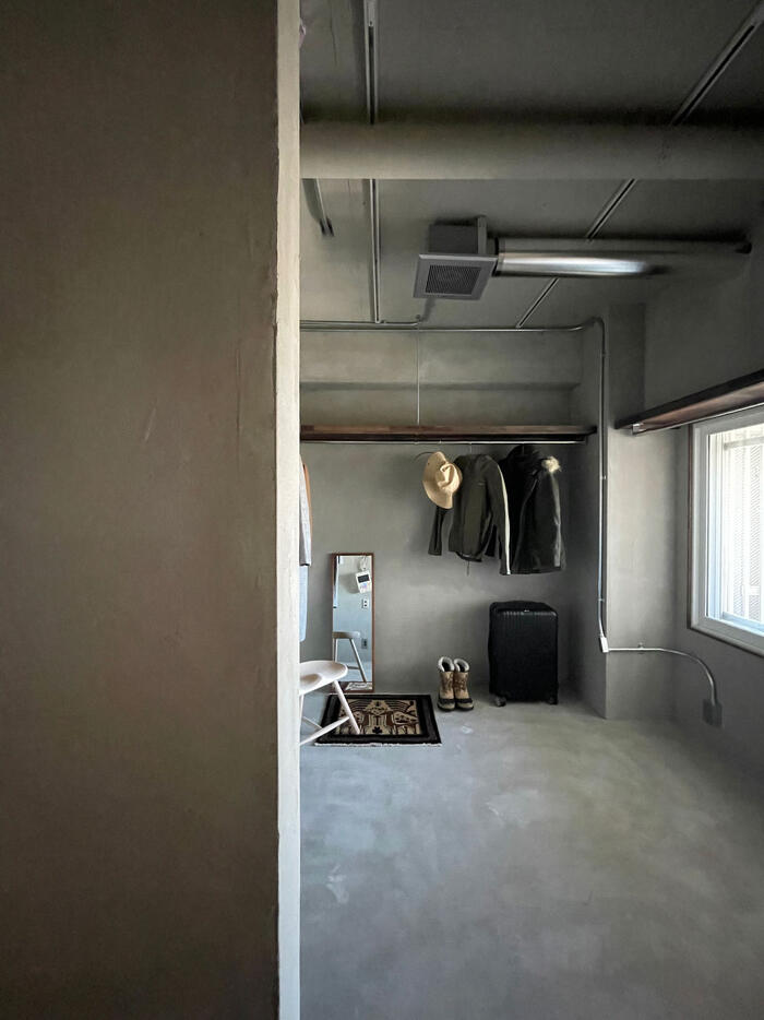 アートホーム札幌支店_中古マンションフルリノベーション OPEN HOUSE_玄関から続く土間の大容量ウォークインクローゼット