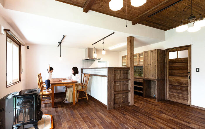 ビオプラス西條デザイン_ホームサウナと広い庭のある、三角屋根の家_イメージ